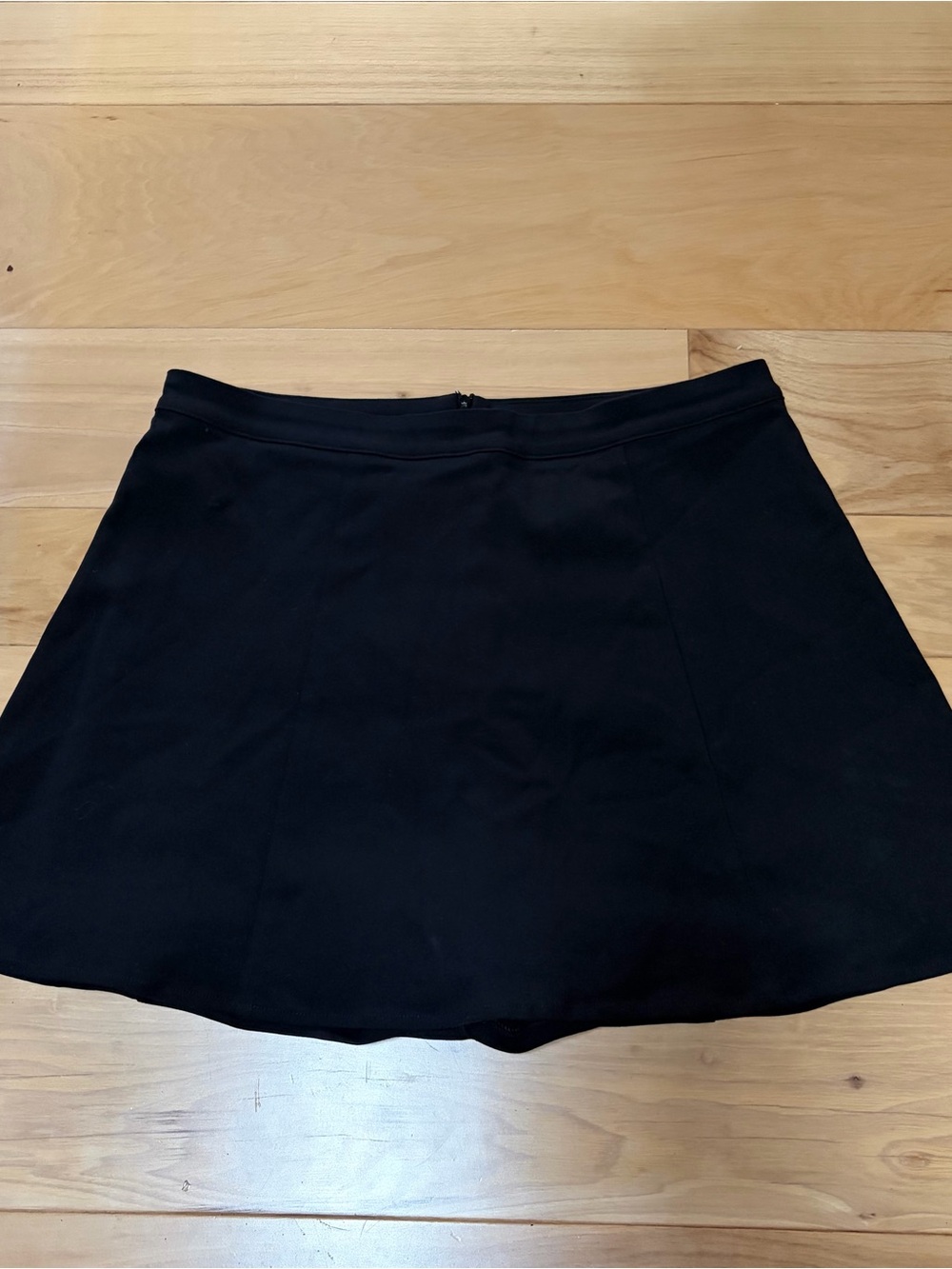 Reformation Black Skort size M
